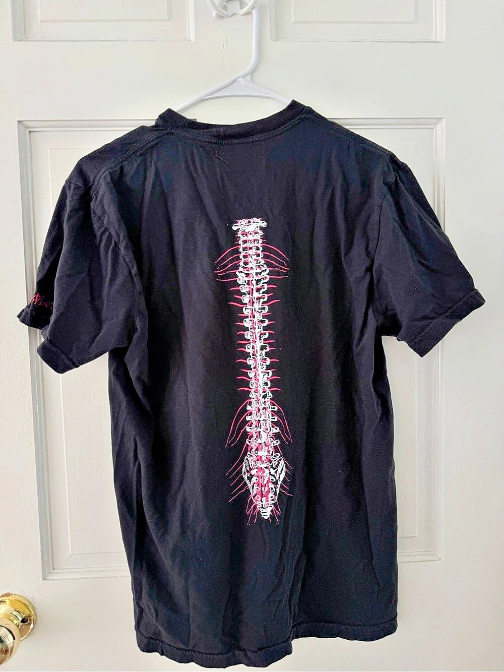 Lady spine doc spine Graphic Short Sleeve Tee in Black Size Medium